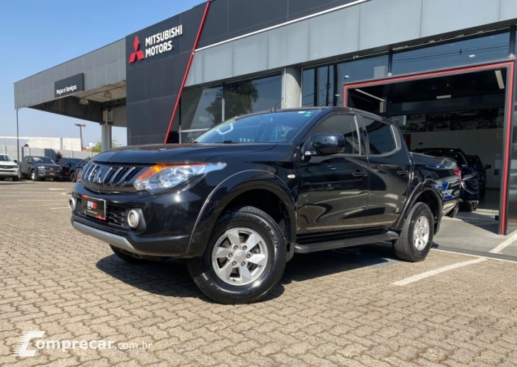 L200 TRITON 2.4 16V Turbo Sport GLS CD 4X4