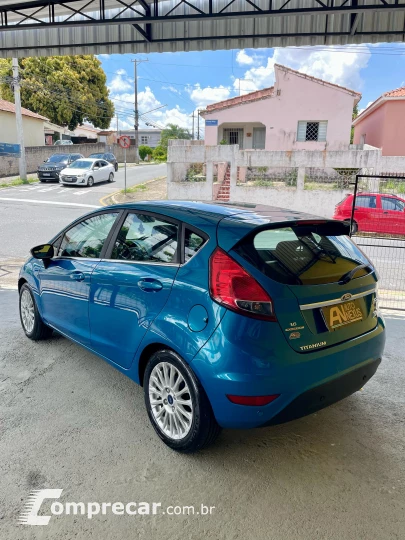 FIESTA 1.6 Titanium Hatch 16V