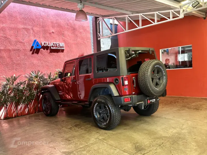WRANGLER 3.6 UNLIMITED SPORT 4X4 V6 GASOLINA 4P AUTOMÁTICO