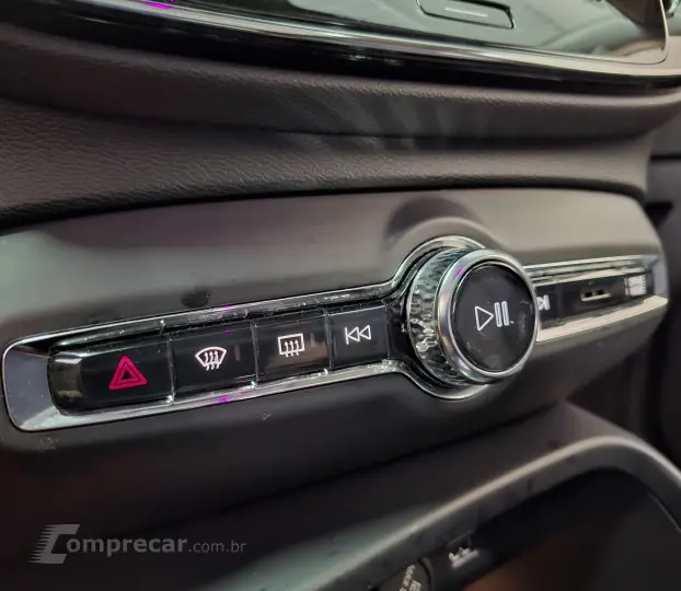 XC40 2.0 T4 Inscription Geartronic