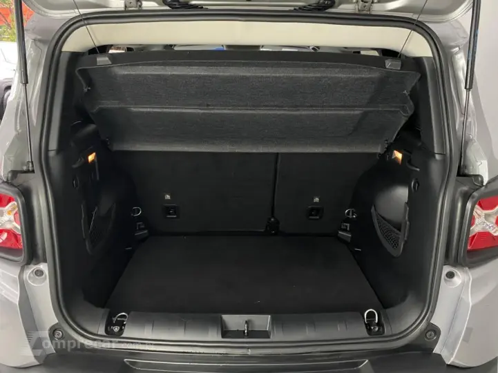 Renegade 1.8 4x2 Flex 16V Aut.