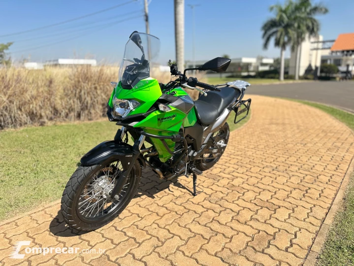 VERSYS-X 300