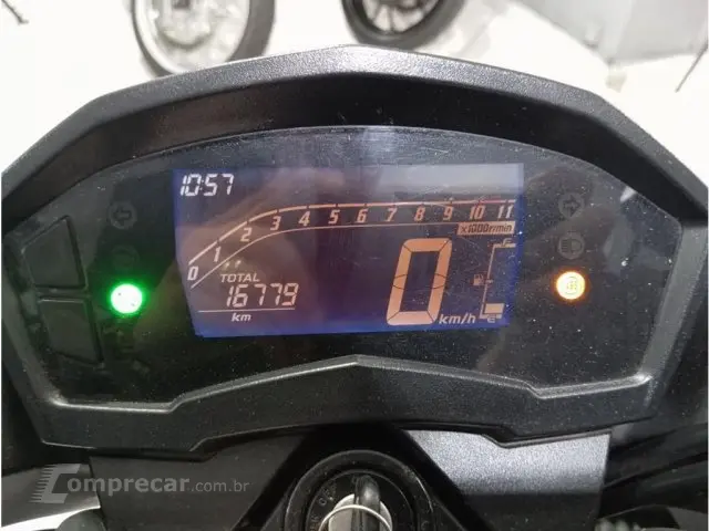 CB 250 F TWISTER - Street