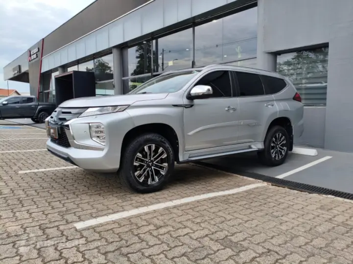 PAJERO SPORT 2.4 16V Mivec Turbo Hpe-s AWD