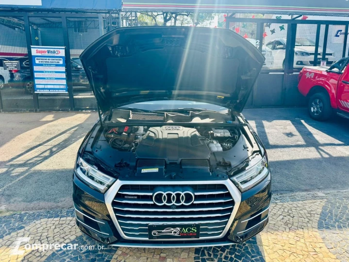 Q7 3.0 V6 TFSI  Quat.Tip.5p/ Perf.(Híb.)