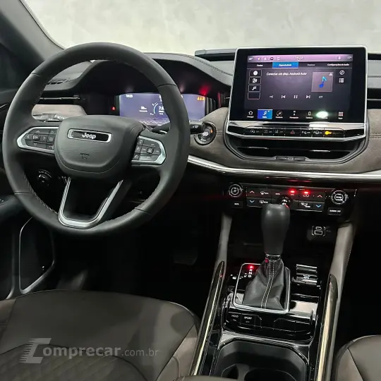 Commander Overland T270 1.3 TB Flex Aut.