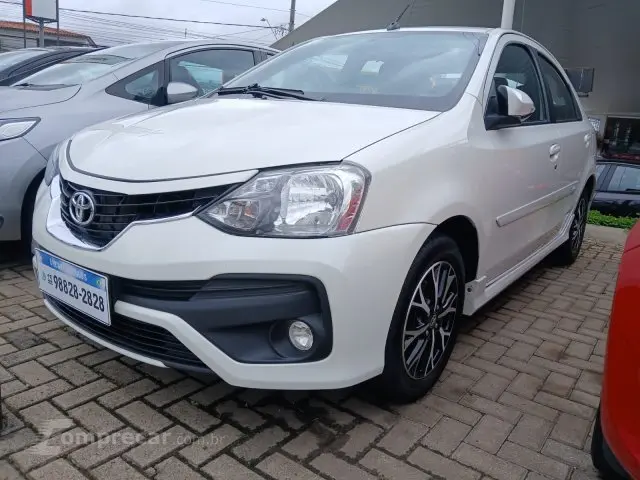 ETIOS SEDAN - 1.5 PLATINUM SEDAN 16V 4P AUTOMÁTICO