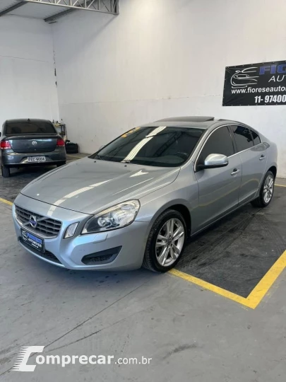 VOLVO S60 2.0 T5 FWD