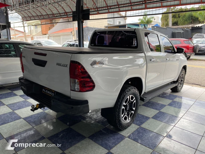 HILUX 2.8 D-4d Turbo CD Power Pack 4X4