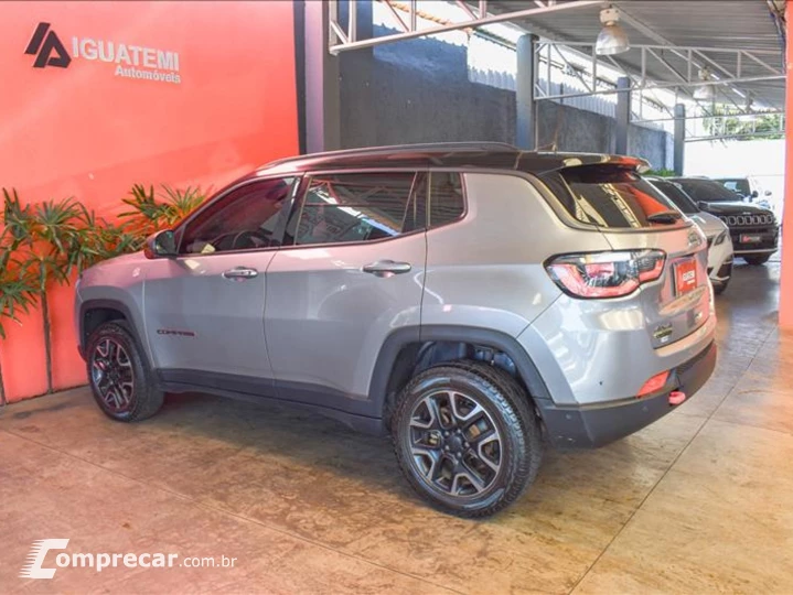 COMPASS 2.0 16V DIESEL TRAILHAWK 4X4 AUTOMÁTICO