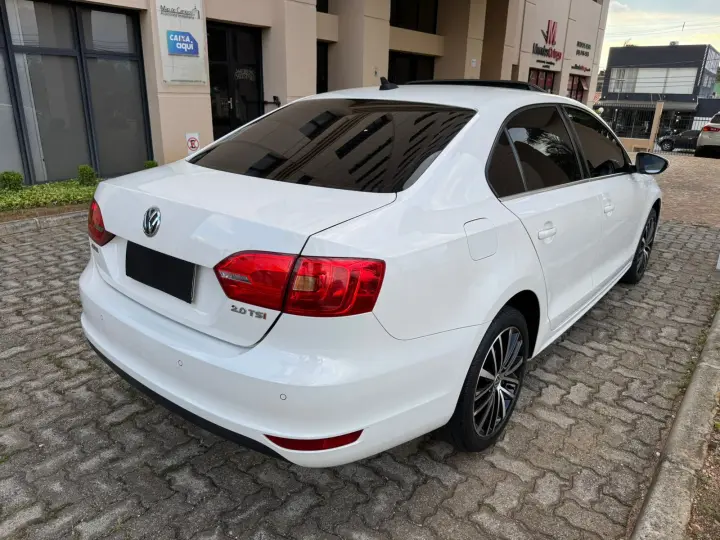 JETTA 2.0 TSI Highline 211cv