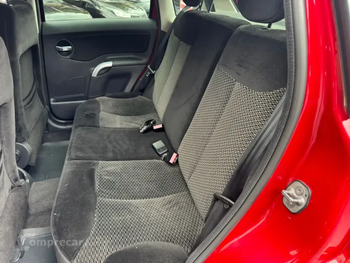 C3 1.4 I Exclusive 8V