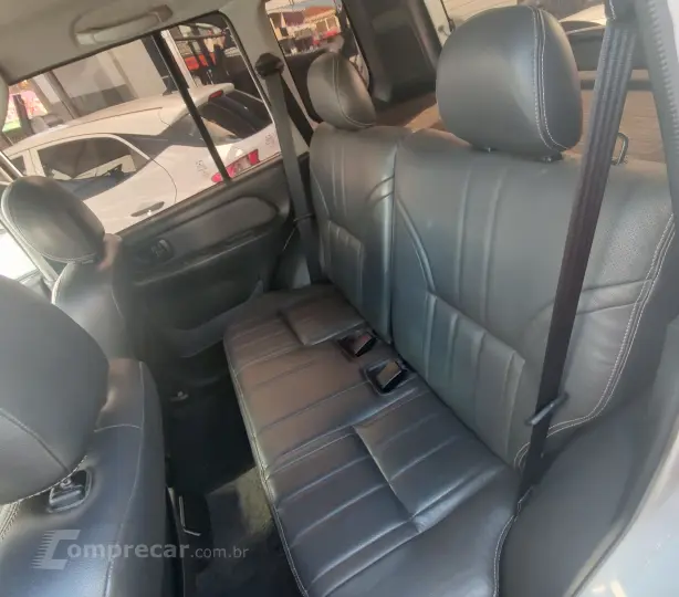 PAJERO 2.0 TR4 4X2 16V