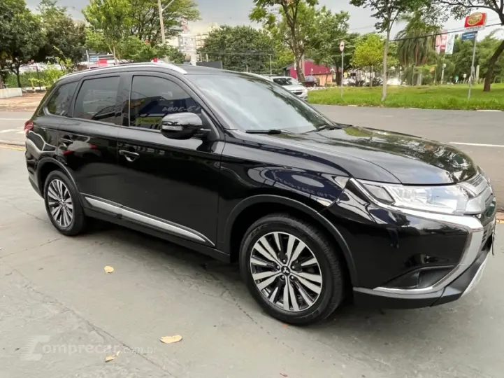 OUTLANDER 2.0 Mivec HPE