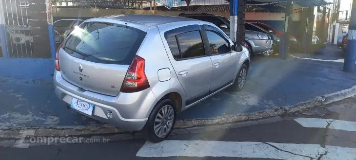 SANDERO 1.6 Privilège 8V