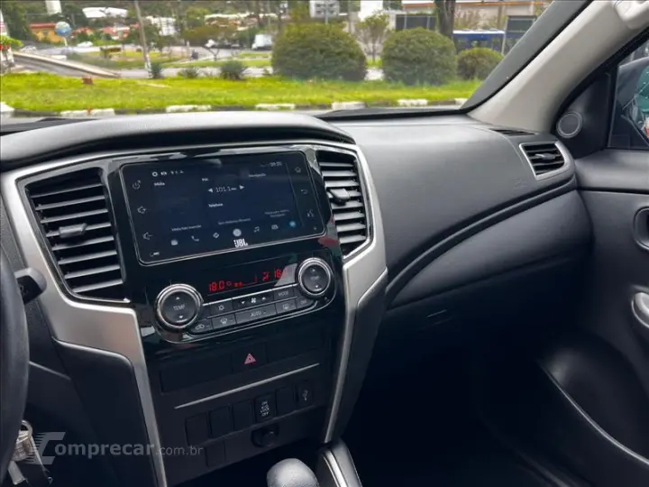 L200 TRITON 2.4 16V Turbo Sport HPE CD 4X4