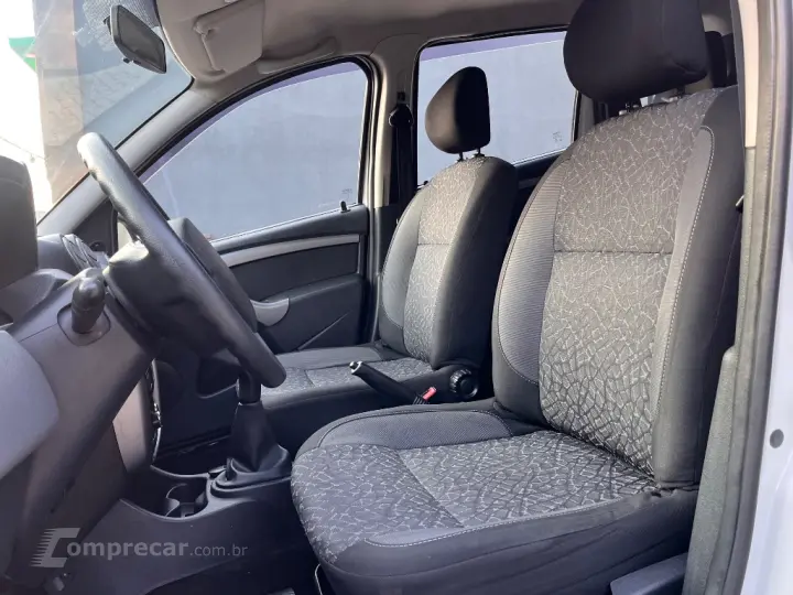 DUSTER Expression 1.6 Hi-Flex 16V Mec.