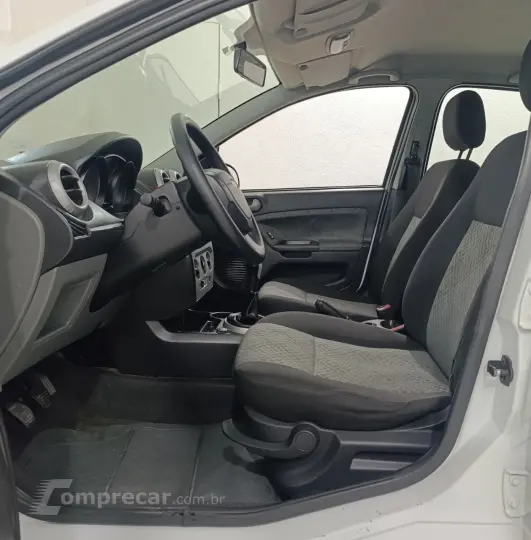 FIESTA 1.0 MPI Hatch 8V