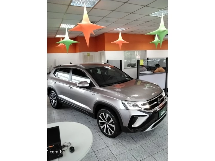 TAOS 1.4 250 TSI TOTAL FLEX HIGHLINE AUTOMÁTICO