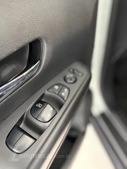 KICKS Kicks 1.6 16v S CVT 2019