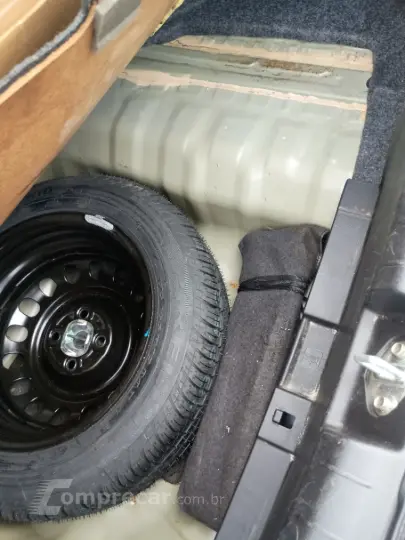 CITY 1.5 LX Sedan 16V