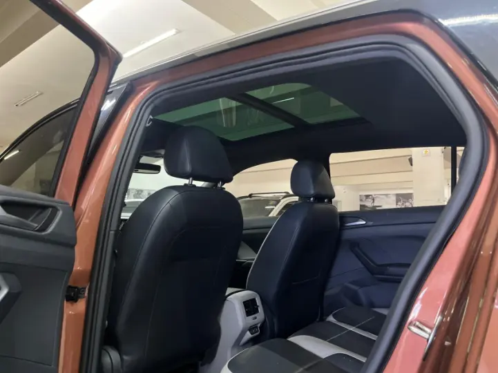 TAOS 1.4 250 TSI Highline