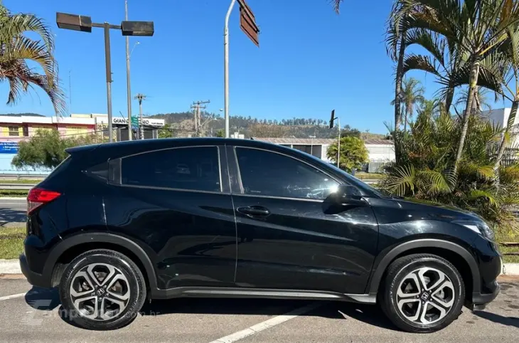 HR-V