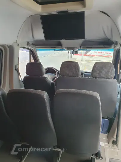 SPRINTER 2.2 415 CDI VAN 16 Lugares Teto Alto 16V Bi-turbo