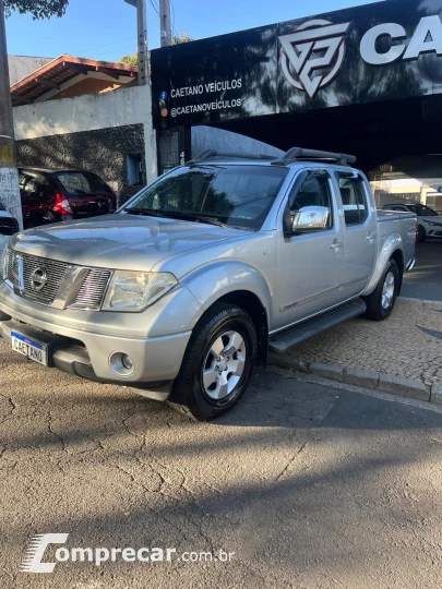 FRONTIER 2.5 LE 4X4 CD Turbo Eletronic