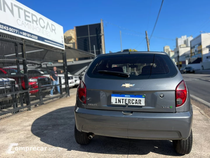 CELTA 1.0 MPFI LT 8V
