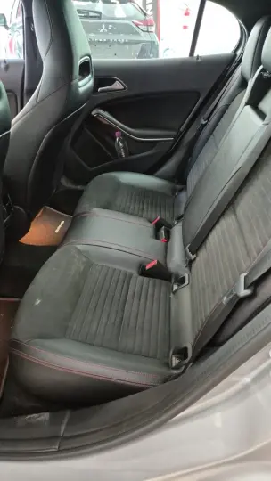 GLA 250 2.0 16V Turbo Sport 4matic