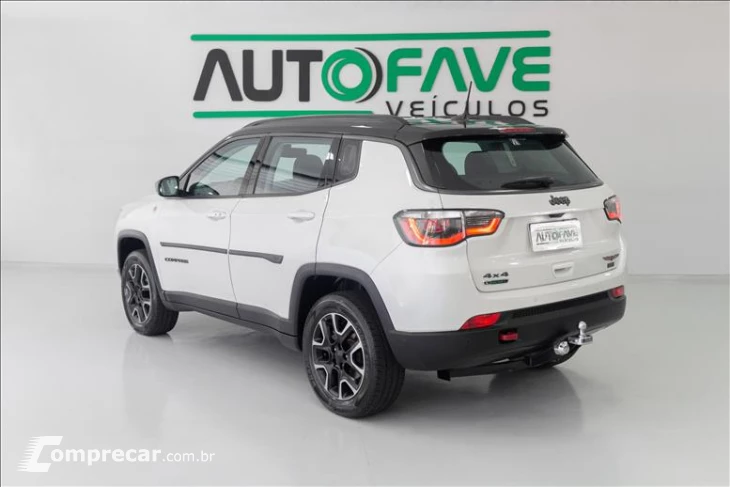 COMPASS 2.0 16V Trailhawk 4X4