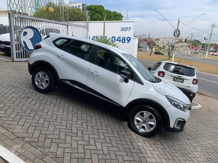 CAPTUR Life 1.6 16V Flex 5p Aut.