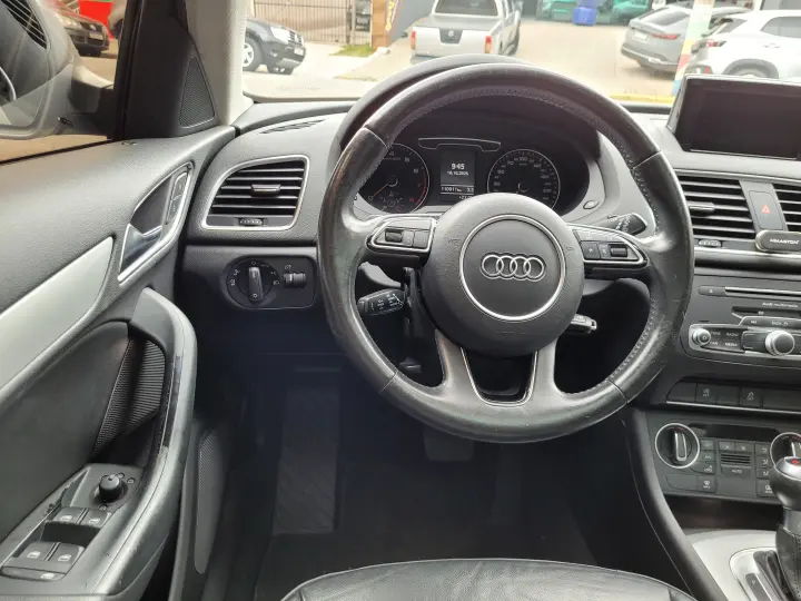 Q3 1.4 TFSI Ambition S Tronic