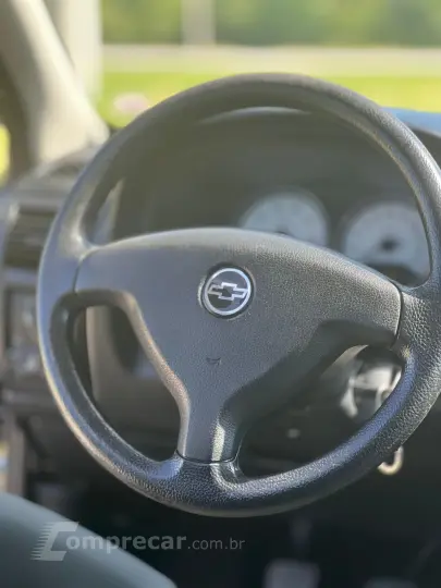 ASTRA 2.0 MPFI Advantage 8V