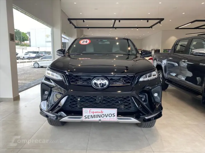 HILUX SW4 2.8 D-4D TURBO DIESEL DIAMOND 7L 4X4 AU