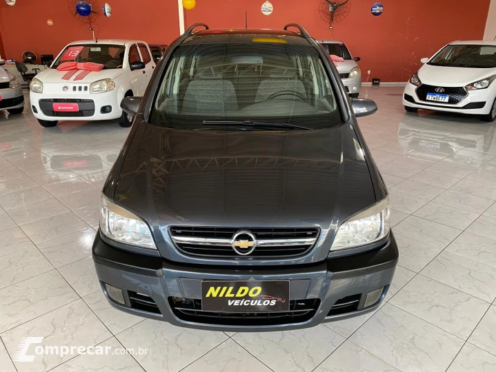 ZAFIRA 2.0 MPFI Elegance 8V