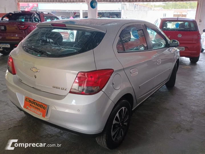 ONIX 1.4 MPFI LTZ 8V