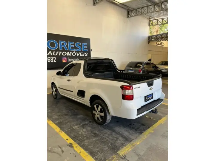 MONTANA 1.4 MPFI LS CS 8V FLEX 2P MANUAL