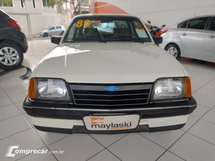 Monza Sedan 1.8 4P ÁLCOOL SL/E