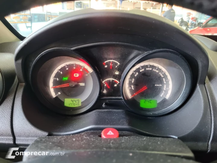 FIESTA 1.6 MPI Class Hatch 8V