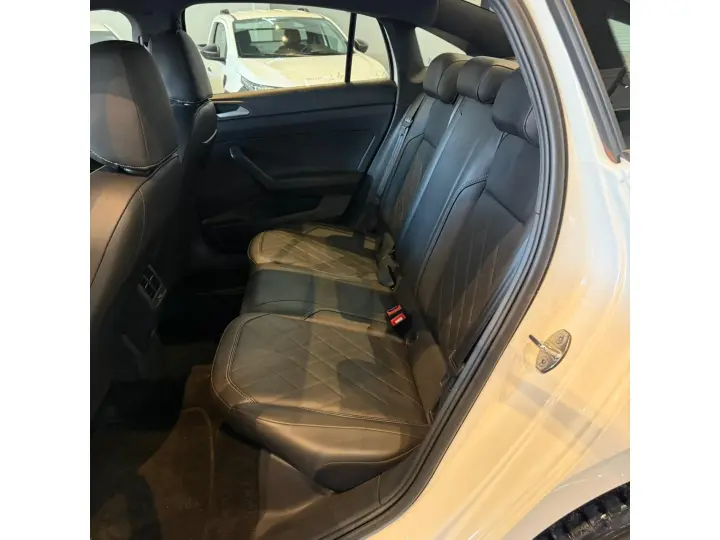 VIRTUS 1.4 250 TSI EXCLUSIVE AUTOMÁTICO