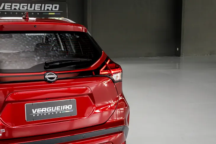 KICKS PLAY 1.6 16vstart Advance Plus