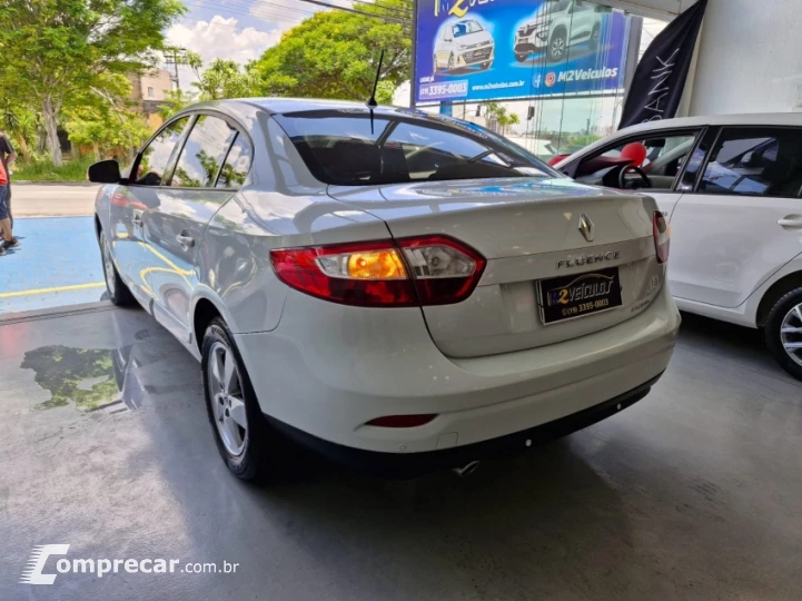 FLUENCE 2.0 Dynamique 16V