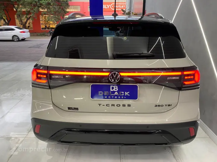 T-Cross Highline 1.4 TSI Flex 16V 5p Aut