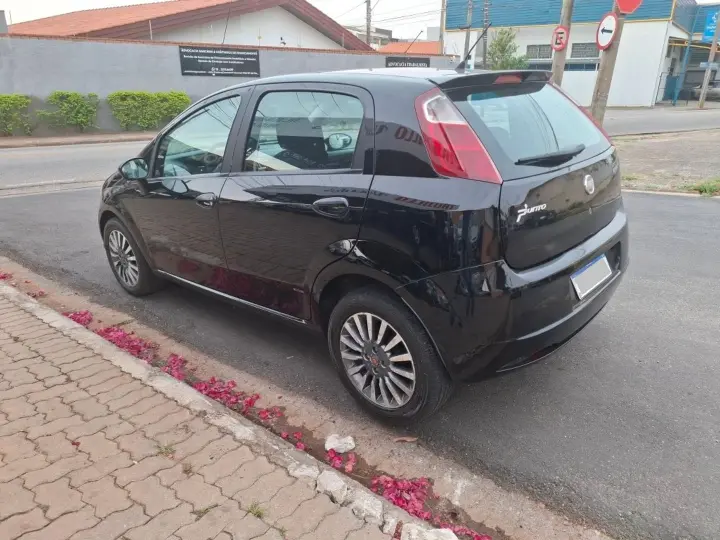 Punto 1.4 Attractive 8V Flex 4P Manual