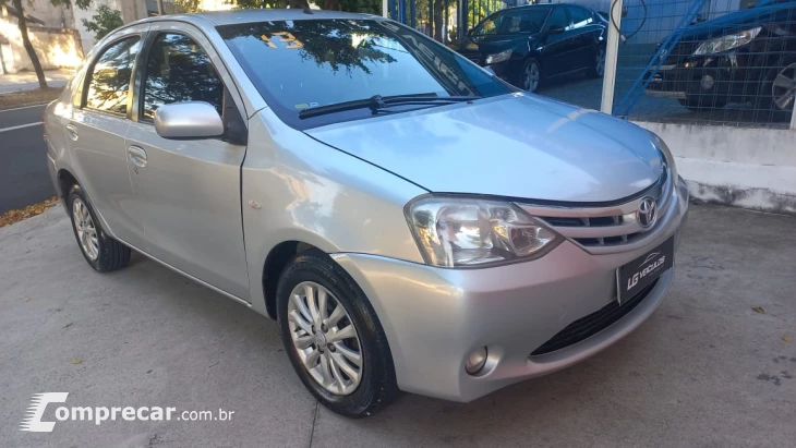 ETIOS 1.5 XLS Sedan 16V