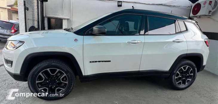 COMPASS 2.0 16V Trailhawk 4X4