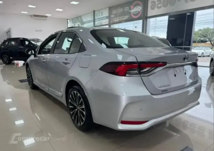 COROLLA 1.8 VVT-I Hybrid Altis Premium