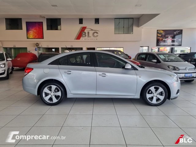 CRUZE SEDAN - 1.8 LT 16V 4P AUTOMÁTICO